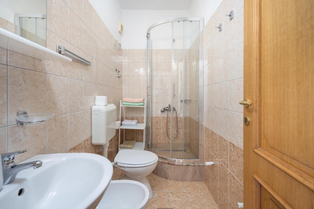 Apartment Sandra Supetarska Draga Dış mekan fotoğraf